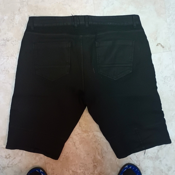 denim shorts - Picture 2 of 3